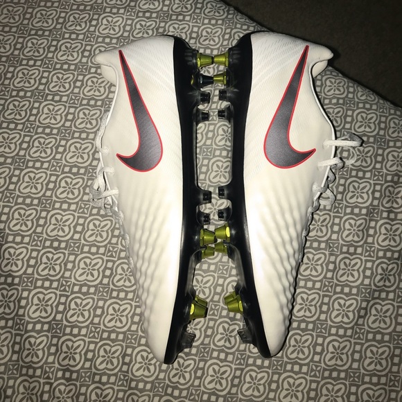 nike magista anti clog